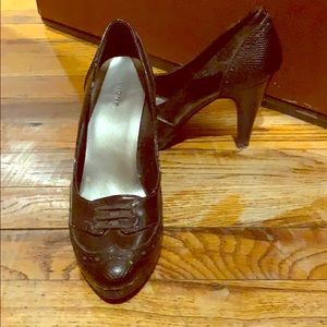 Black heels